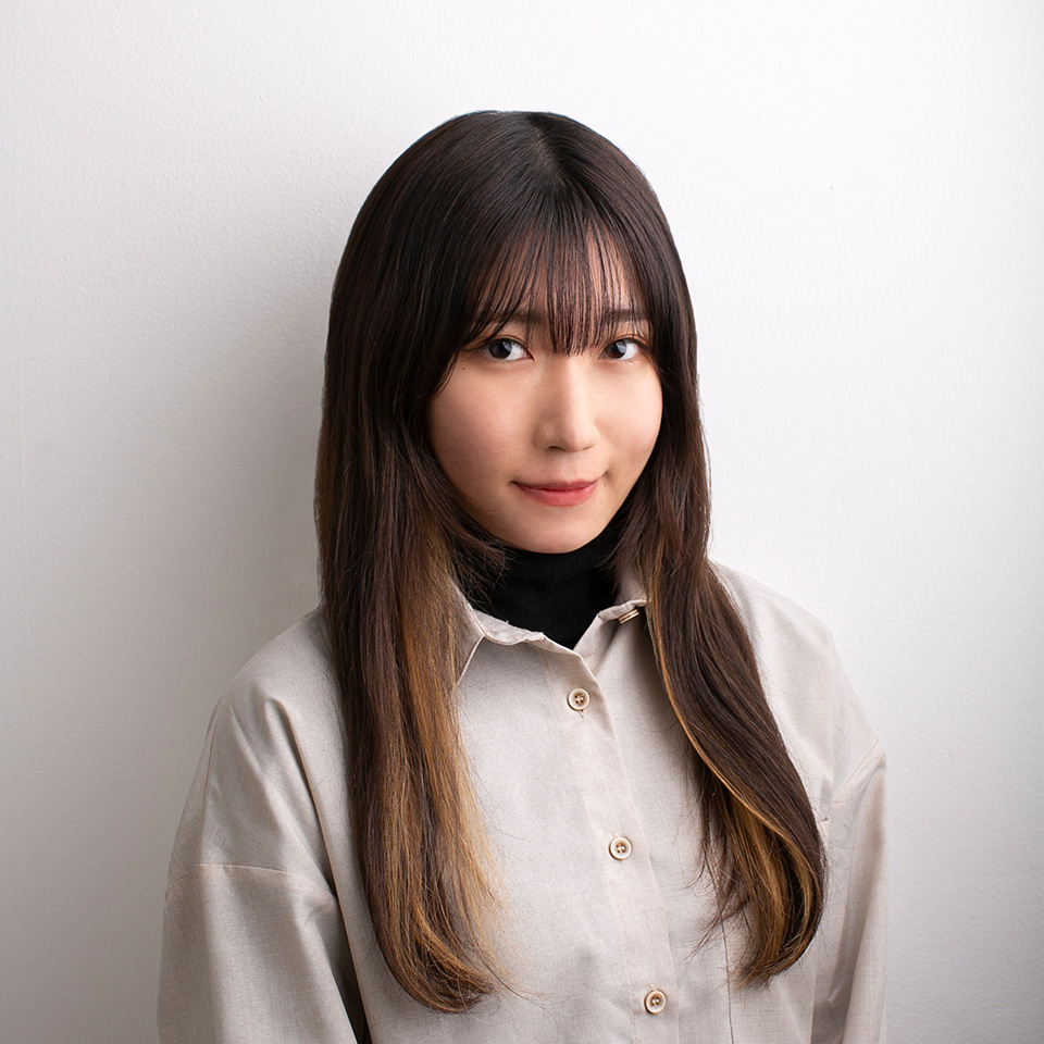 スタッフ：YUKINA NEMOTO